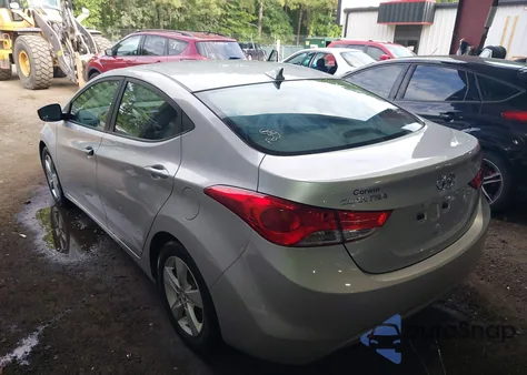 2012 Hyundai Elantra Gls (Ulsan Plant) z USA, uszkodzony, nr VIN KMHDH4AE6CU253652